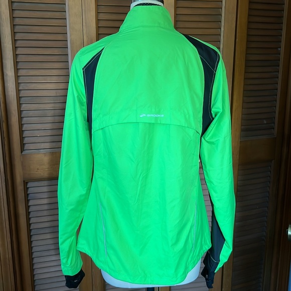 Brooks Shelter Technology running jacket L large lime green - Picture 4 of 9